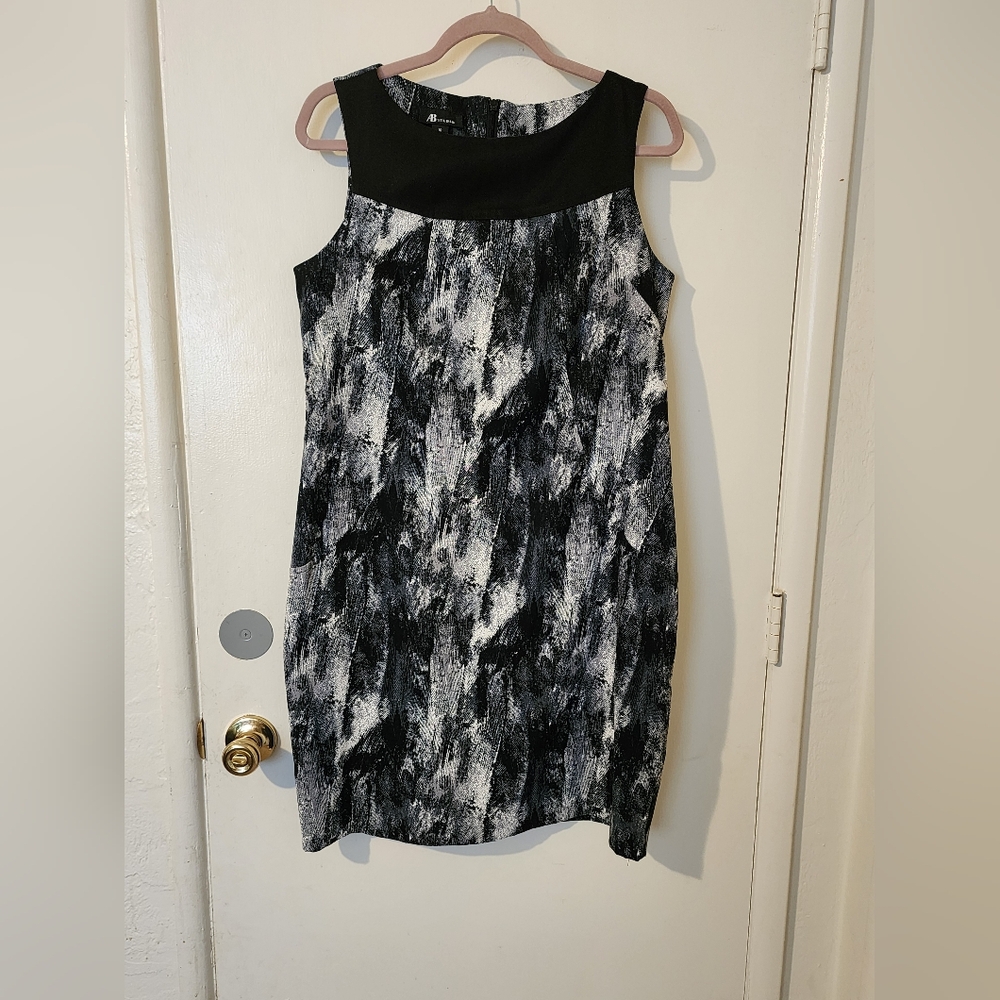 Women's classy dress